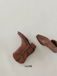 zachpeng真皮西部牛仔靴女新款 复古尖头中筒靴套筒V口粗跟短靴