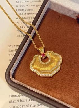 2026轻奢复古新中式金色拉丝祥云锁吊坠项链镶钻精致百搭高级感锁