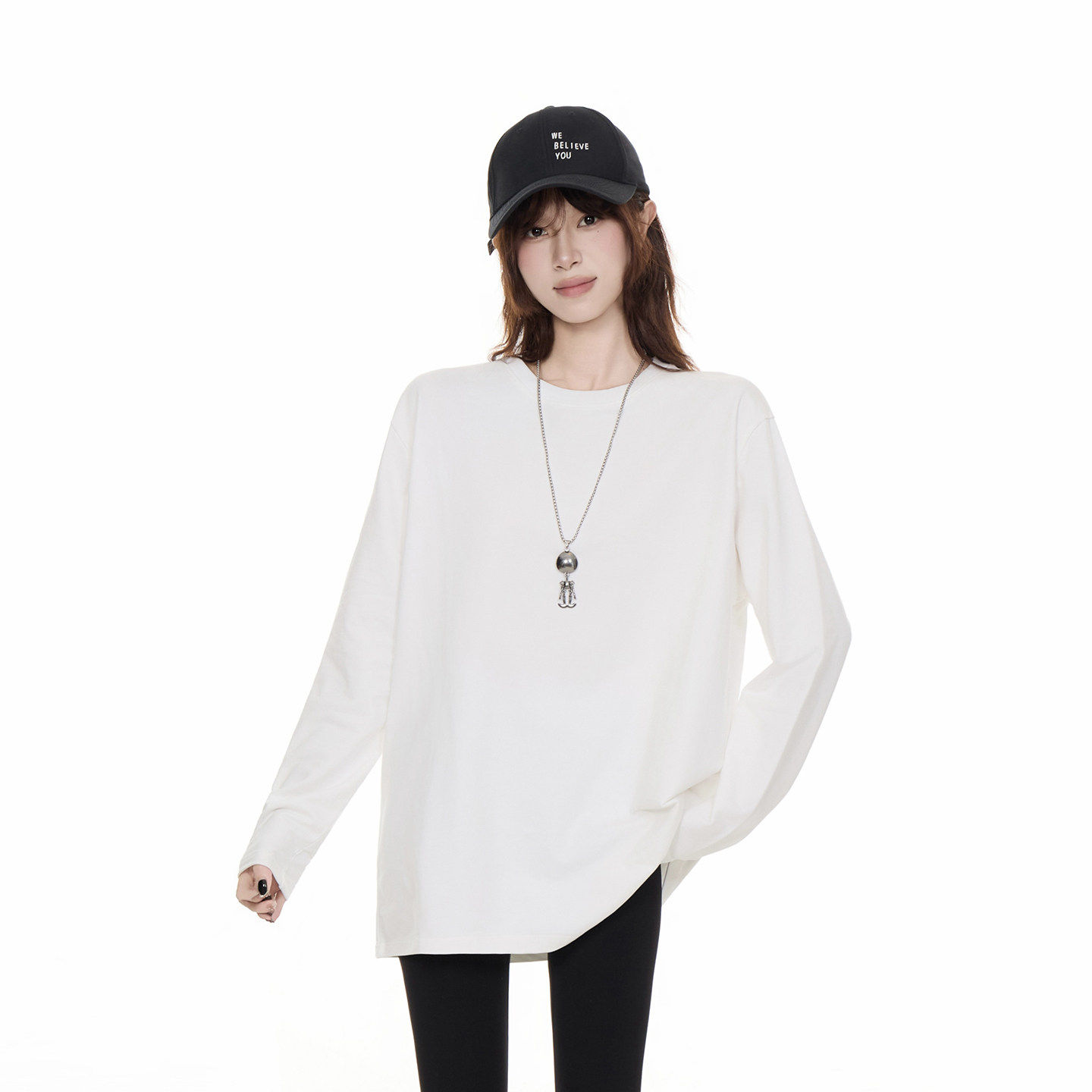 白色圆领宽松长袖T恤女2025秋冬小个子百搭针织衫打底慵懒风上衣