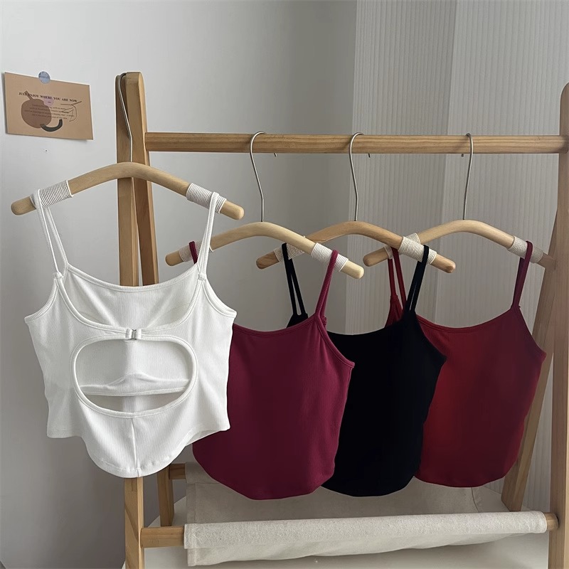 红色带胸垫美背吊带背心