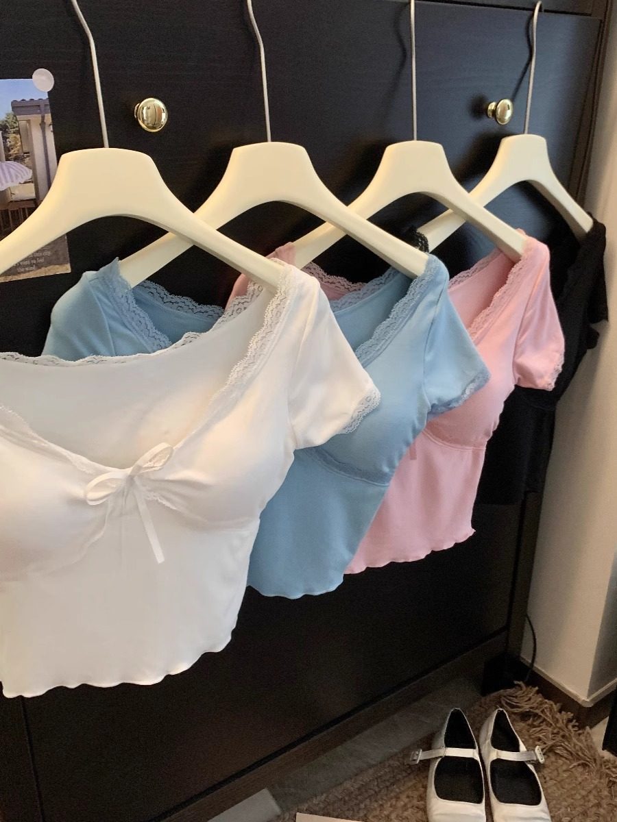 甜辣妹短款V领蕾丝边蝴蝶结外穿T恤女夏季新款带胸垫别致显瘦上衣,女装/女士精品,背心吊带,淘宝优惠券,粉丝福利购,淘宝优惠卷