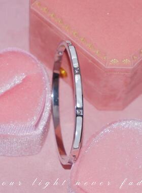 lunar Bracelet ~月光白钛钢手镯美式辣妹风