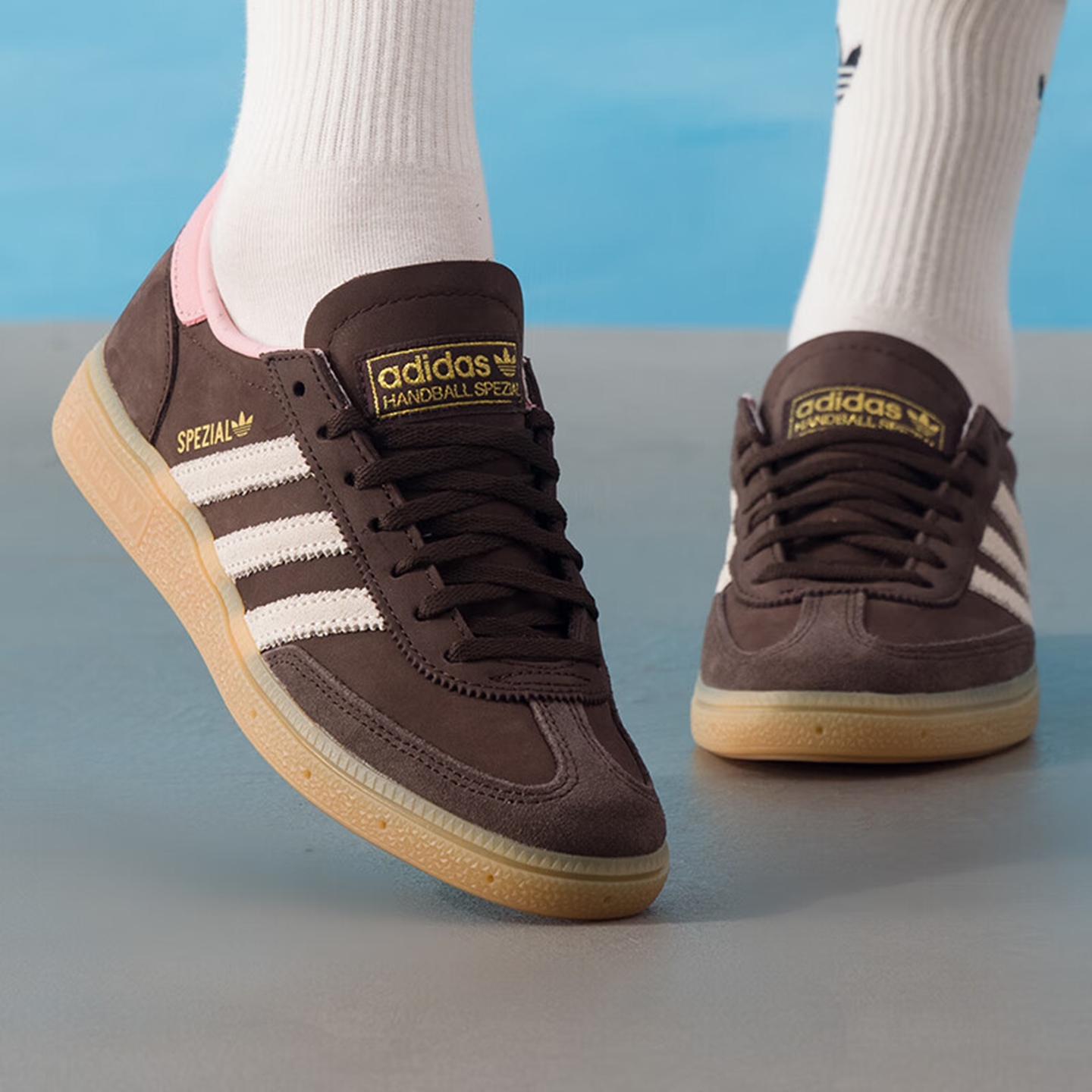 阿迪达斯三叶草女鞋德训鞋