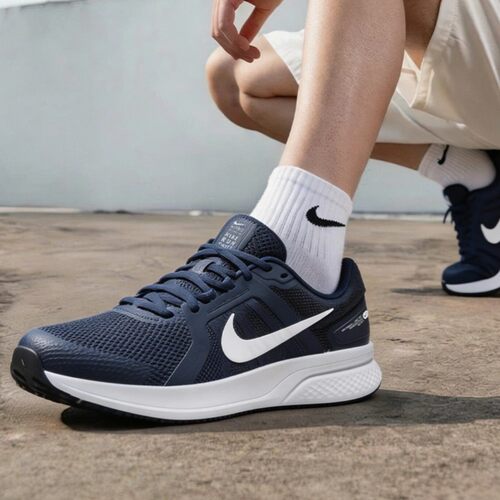 Nike耐克男鞋公路跑步鞋