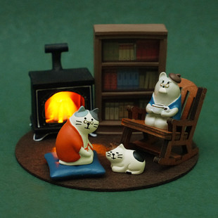 日式复古猫咪娃屋家具氛围感亮灯壁炉摆件猫奶奶微缩场景情侣礼物