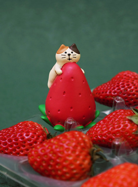 少女心日式草莓爬爬猫蛋糕装饰