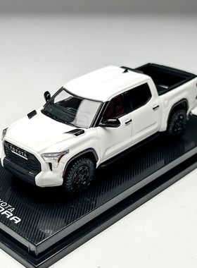 现货 CM Model 1:64 丰田 坦途 皮卡 白色 合金汽车模型 收藏
