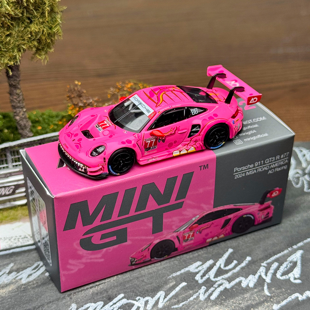 现货 MINIGT 1:64 #1052 保时捷 911 GT3 RS 粉恐龙 合金汽车模型,模玩/动漫/周边/娃圈三坑/桌游,火车/摩托/汽车模型,淘宝优惠券,粉丝福利购,淘宝优惠卷