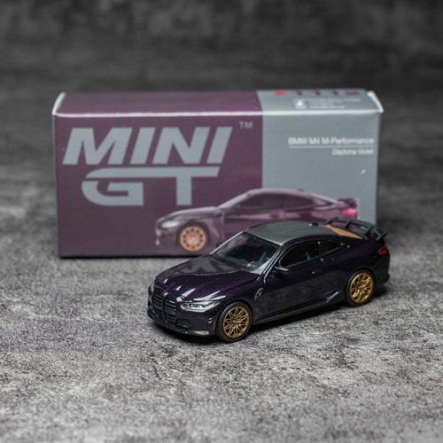 MINIGT164宝马M4G82合金车模