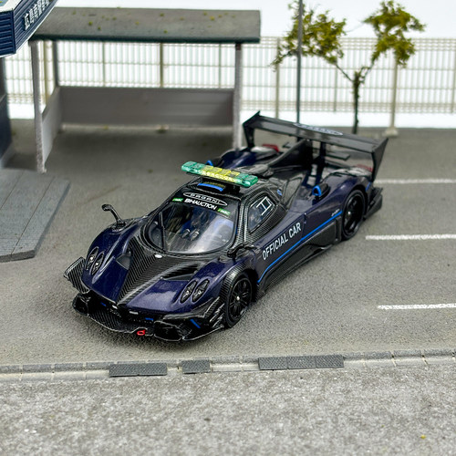 CM汽车模型1：64帕加尼