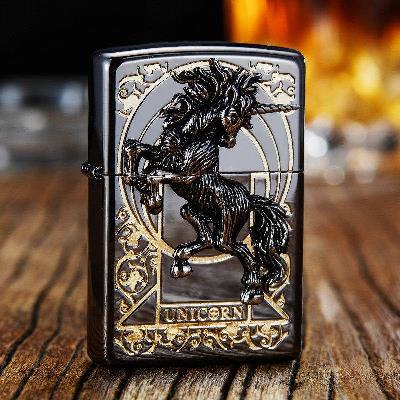 zippo 打火機zippo正版 防風 打火機 煤油韓版黑冰金色獨角獸貼章