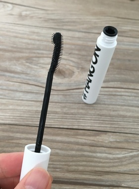 萝卜家  PING CHOC纤长卷翘睫毛膏6G 不易晕染纤长加密 学生党