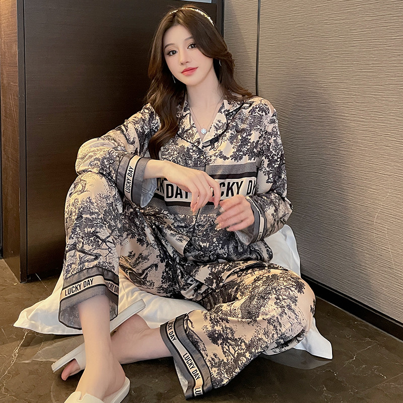 网红同款睡衣女春秋夏薄款冰丝绸长袖可外穿高级感2026新款家居服