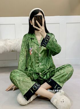 春秋季新款长袖金丝绒睡衣女绿色小猫咪休闲轻奢金钻绒家居服套装