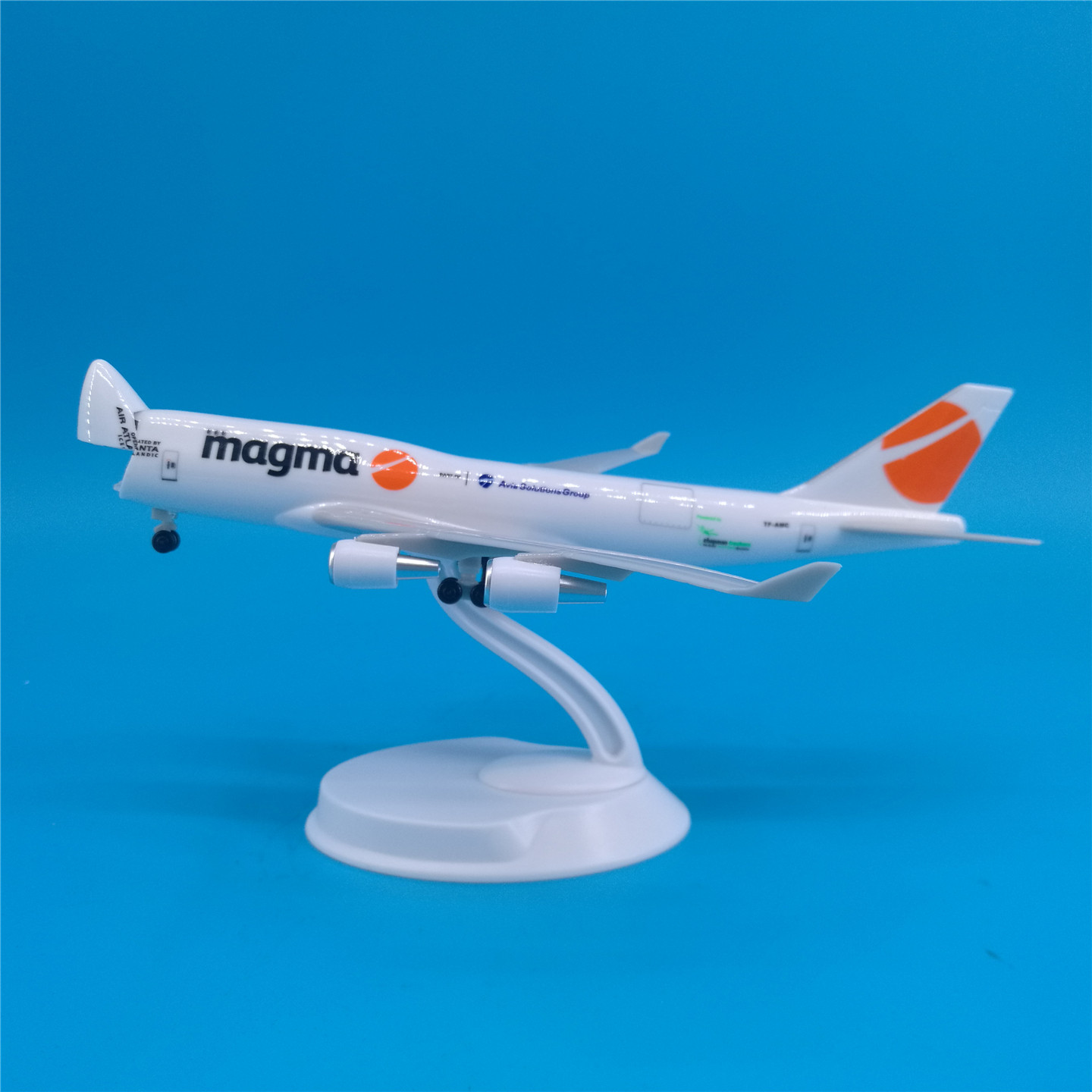 20cmMagma货机B747飞机模型摆件