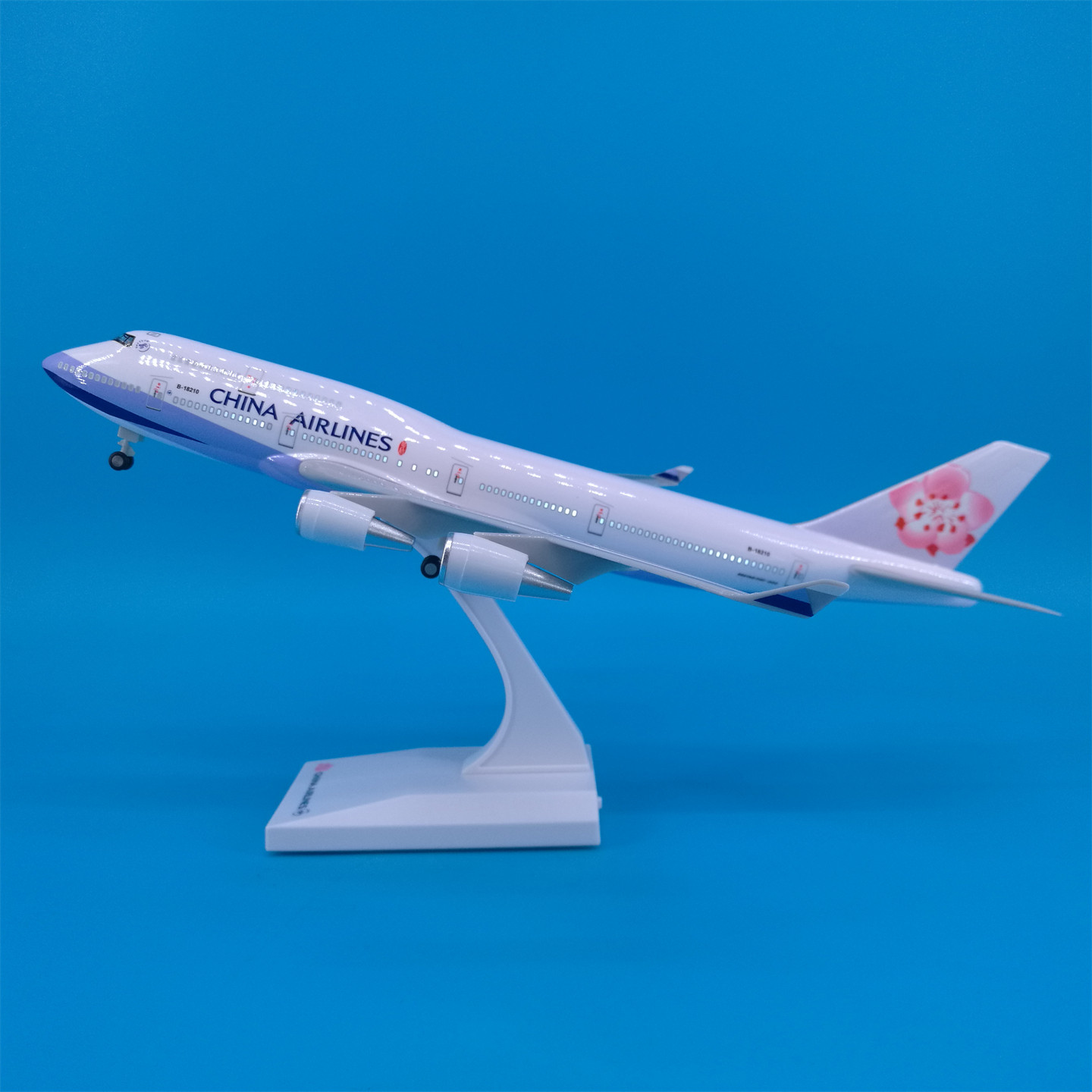 30cm中华航空B747飞机模型摆件