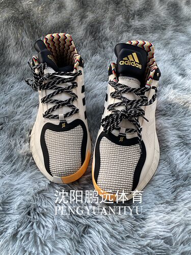 阿迪达斯男鞋Adidas中帮