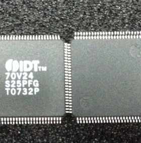 IDT70V24S15PFG IDT70V24S25PFG IDT70V24S35PFG IDT70V24S55PFG