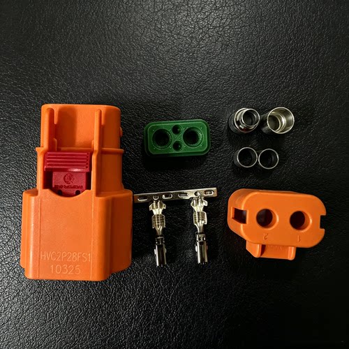 安费诺HVC2P28FS104汽车连接器