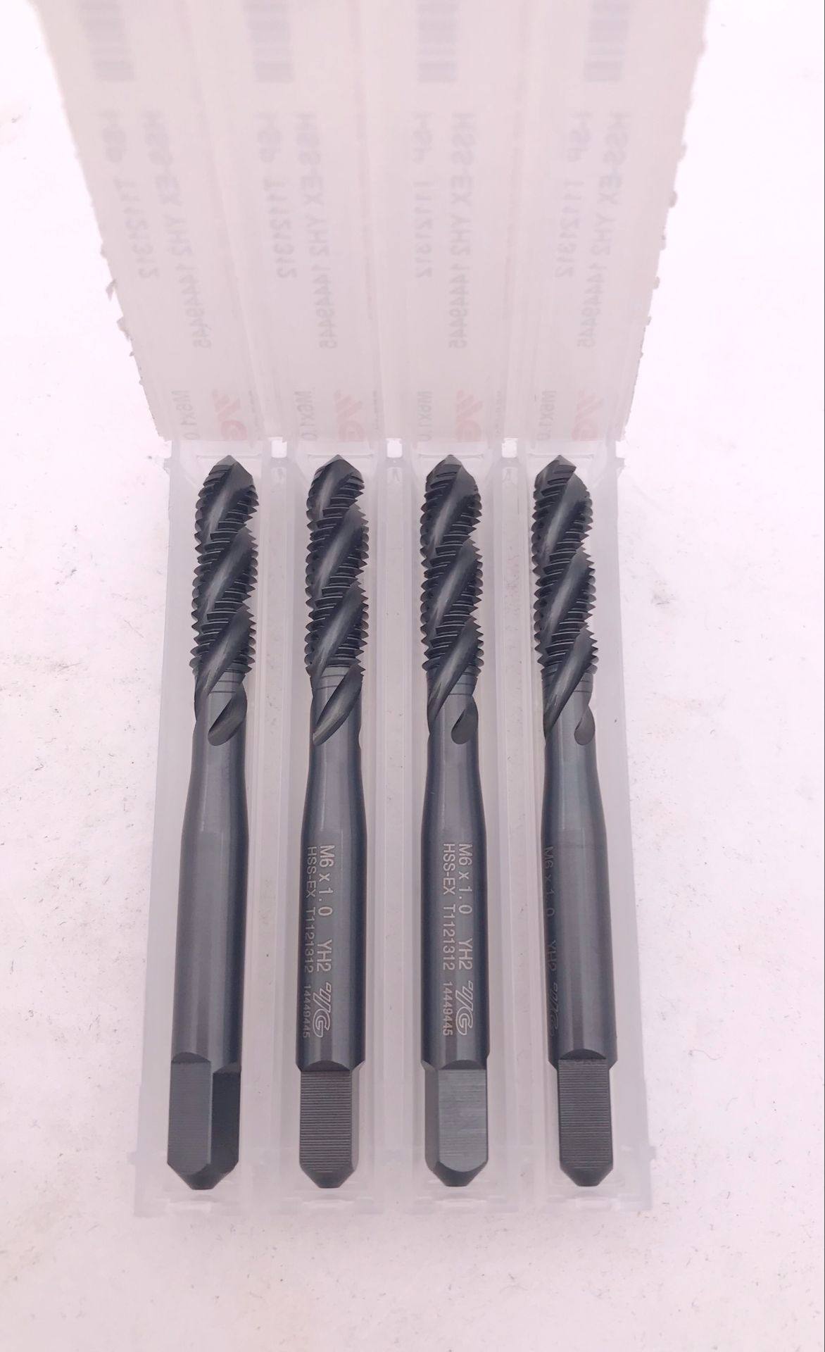 进口韩国yg黑色钢件用螺旋机用丝攻丝锥t1121m4*0.7m5m6m4.5m22.