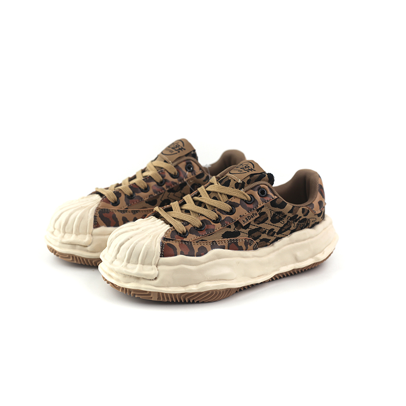 大孚飞跃春秋季新款男女同情侣款深口系带厚底休闲帆布鞋小白鞋