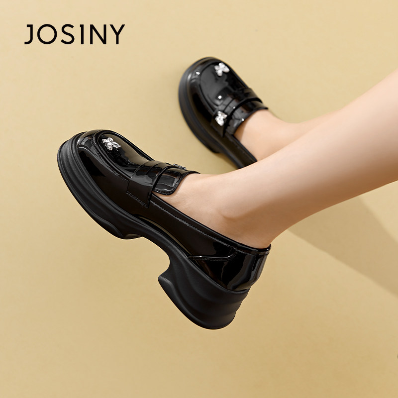 卓诗尼撤柜正品乐福鞋女漆皮一脚蹬金属蝴蝶装饰通勤英伦风增高