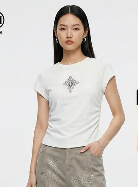 TCH2026春新款修身显瘦设计感短款辣妹正肩短袖T恤女T78A10E1028