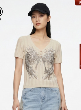 TCH翅膀烫钻V领修身显瘦短袖针织T恤女2026春夏新款T78A09E1181