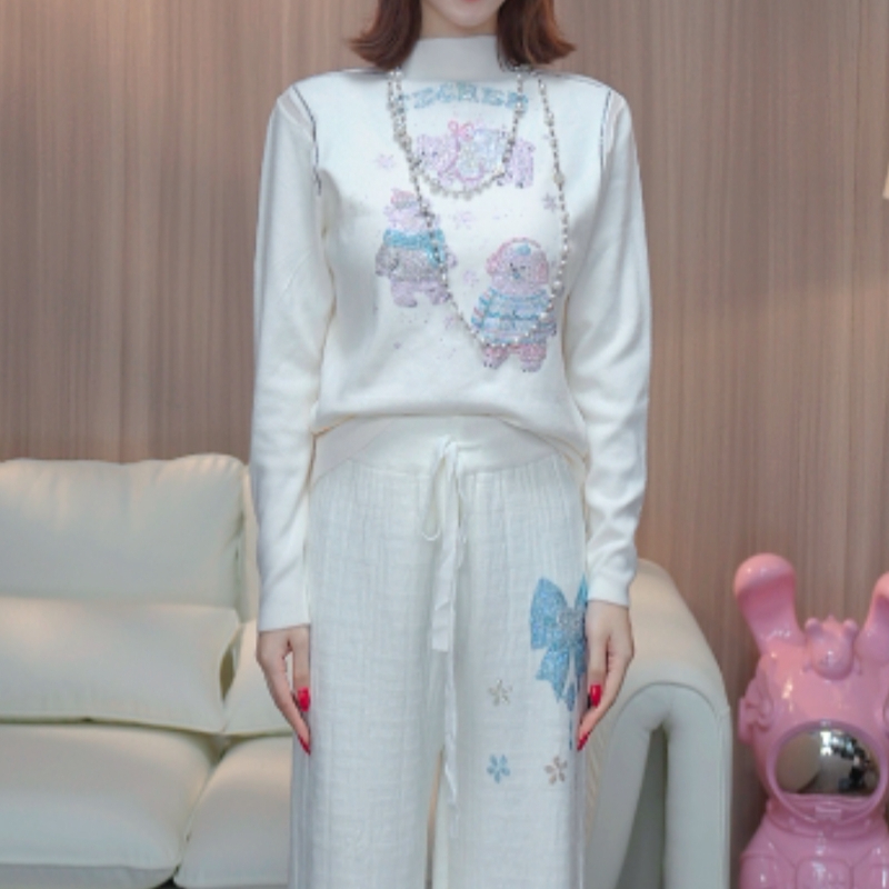 TCH2025冬季新款时尚烫钻米色高领气质百搭针织衫女T75D09E1210