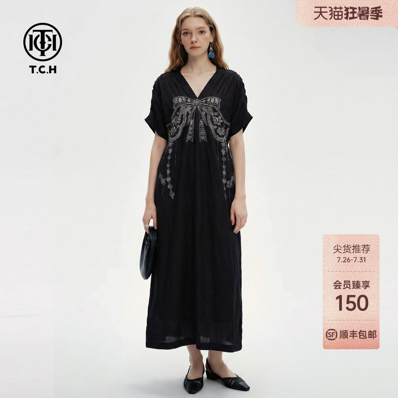 TCH烫钻大蝴蝶结V领宽松连衣裙女2026夏季新款黑色慵懒显瘦小黑裙
