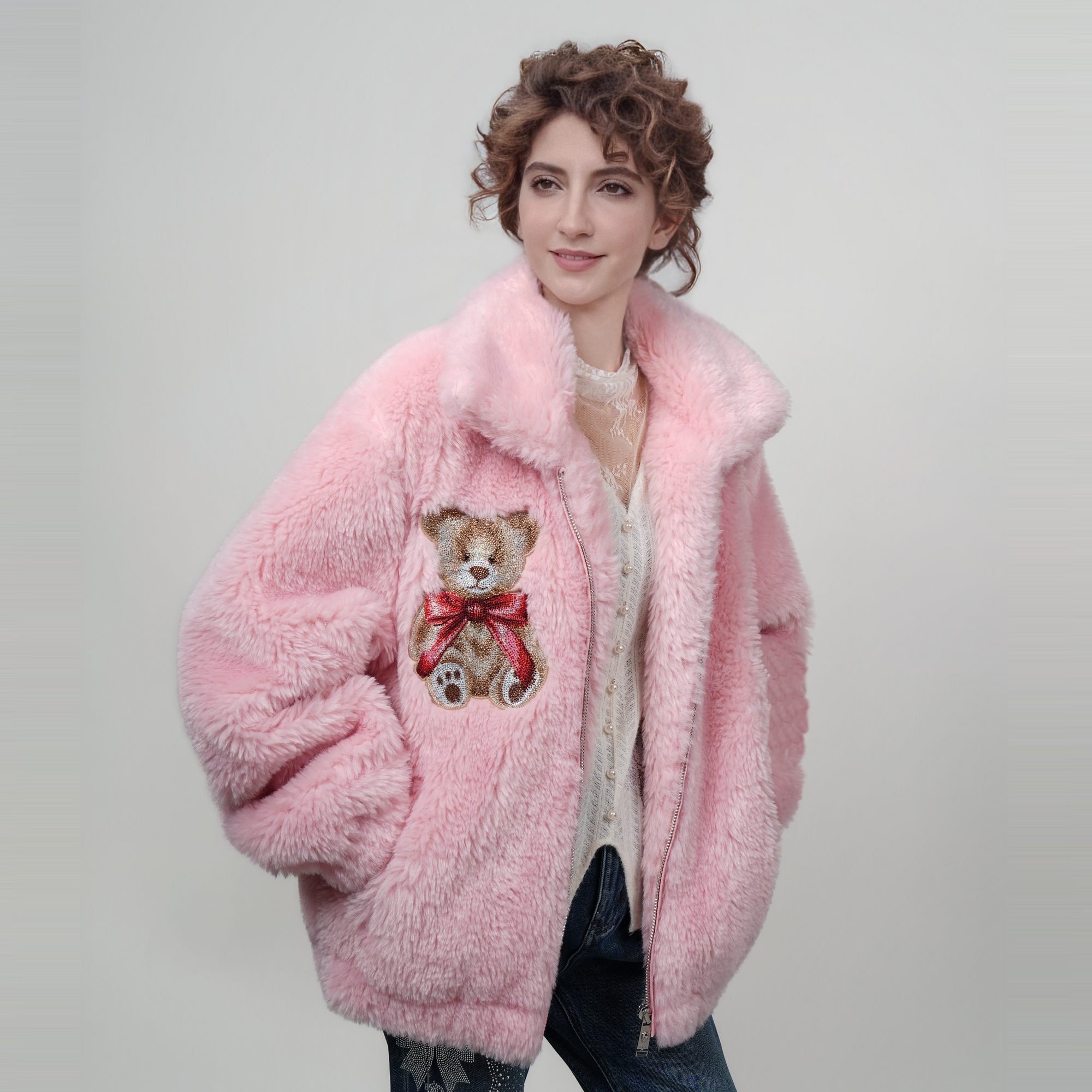 TCH轻奢潮牌烫钻粉色翻领保暖毛毛外套女2025冬季新款T75C27E9009