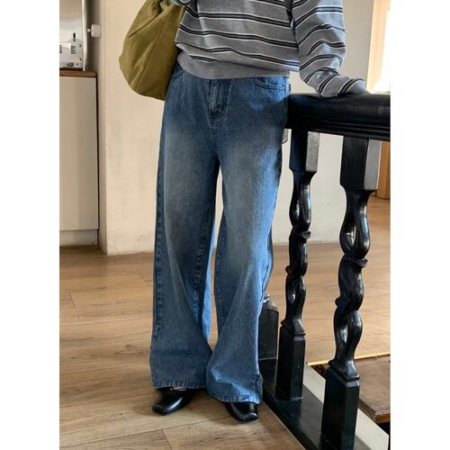 九0322韩国东大门运动牛仔裤区AREING-8754639韩版简约可爱修身