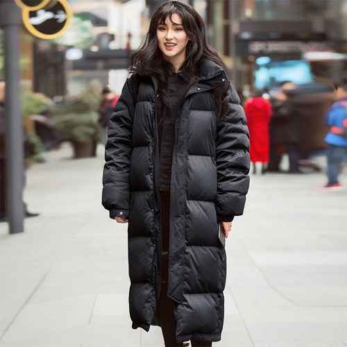 长款过膝连帽加厚保暖羽绒服