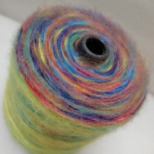 段染渐变喷毛马海毛线手感软糯亲肤编织毛衣开衫彩虹围巾帽子