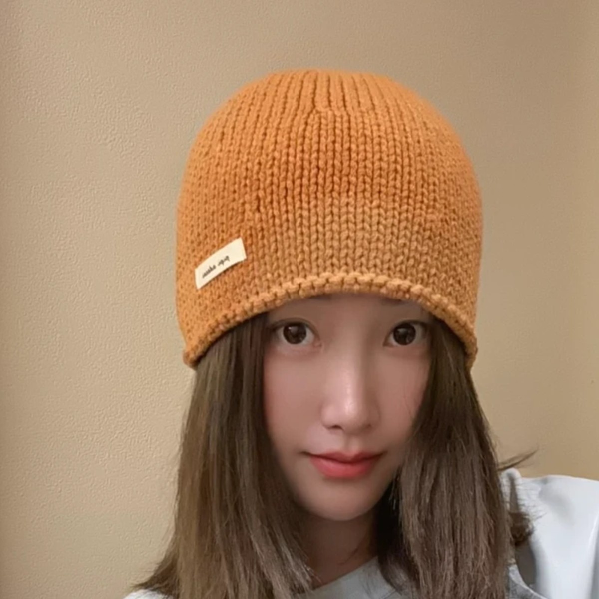 秋冬新款女护耳显脸小针织帽