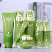 果之秘坚果护肤礼盒六件套化妆品全套爽肤水保湿 紧致精华原液正品