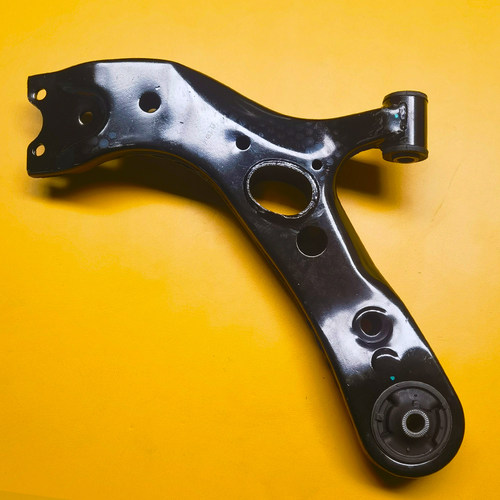 速锐G5下摆臂球头前后胶套