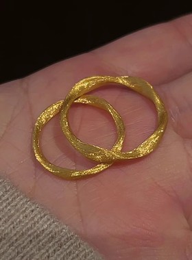 复古金色拉丝莫比乌斯环戒