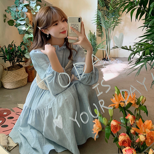 Real photo 2021 spring Korean women's dress small fresh pure color long sleeve loose and thin dress with Auricularia edge