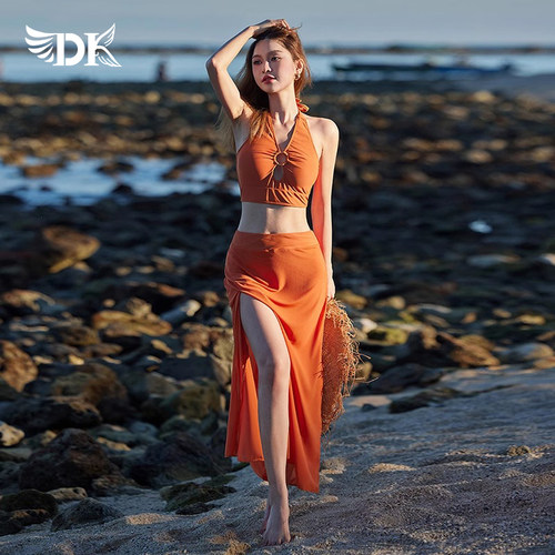 DK泳衣女2025新款长裙高级性感分体三件套温泉度假时尚高腰比基尼