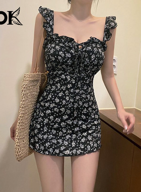 DK泳衣女2025新款保守遮肚显瘦性感小胸聚拢连体裙韩国温泉游泳装