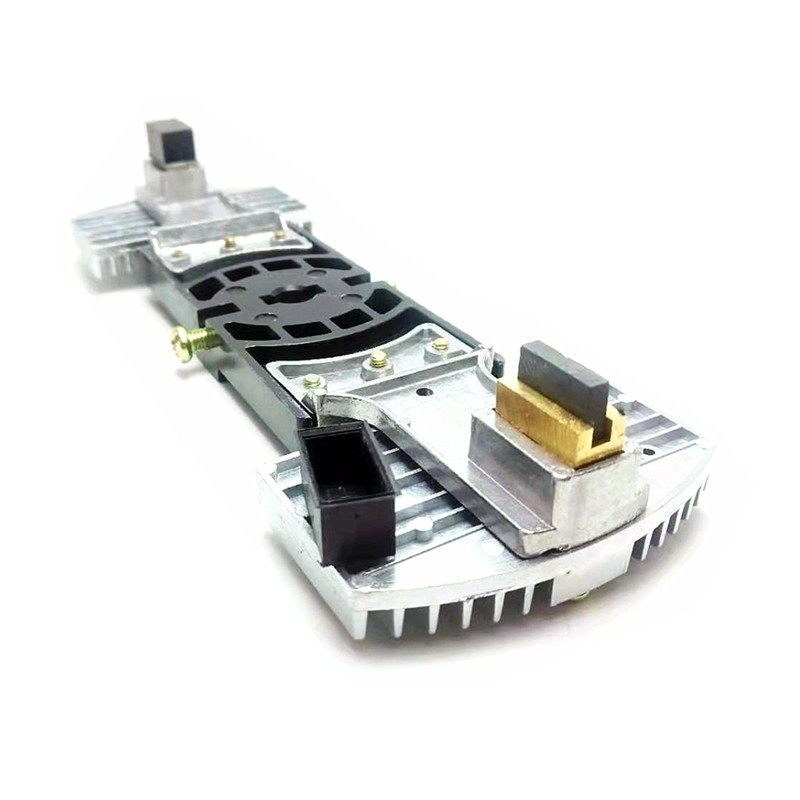 单相10KVA/三相30KVA交流稳压器专用两头碳刷同款通用U型加厚铜件