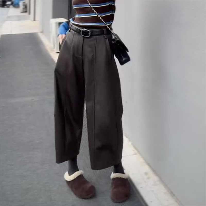 加绒欧货2025冬季新款今年流行爆款高腰宽松直筒阔腿八分休闲皮裤