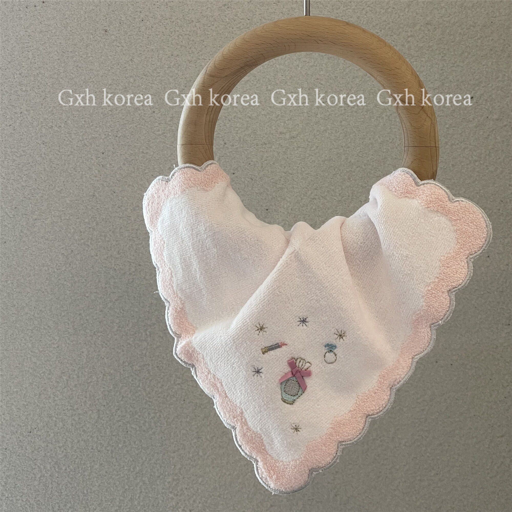 일본수출 어린이 사각타올 세안 작은 세수타월 휴대용 손수건 귀여운 공주풍 순면 100% 부드러운 손수건