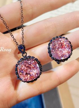 新款暗黑系肥正方粉钻套装个性