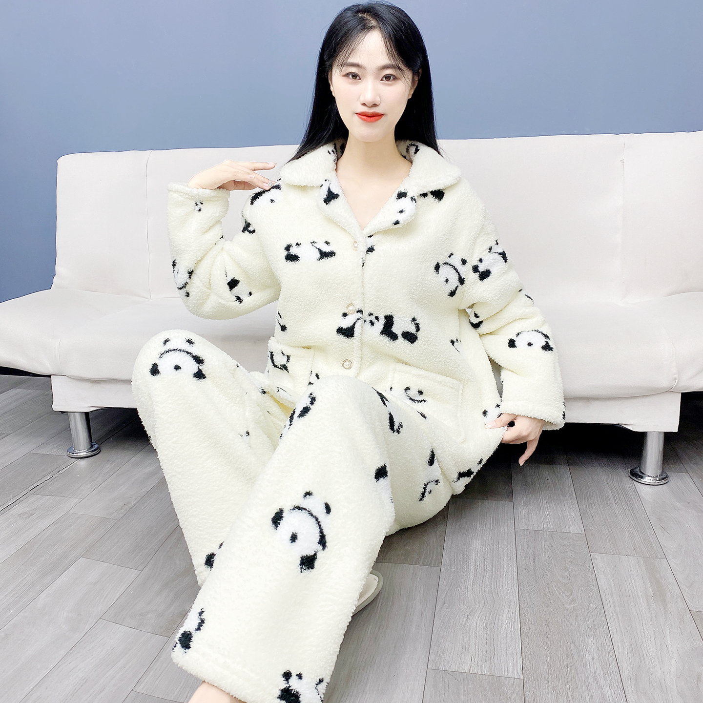 珊瑚绒睡衣女2025新款冬加厚加绒女士可爱法兰绒可外穿家居服套装