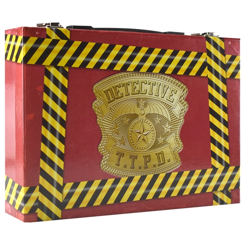 Detective Briefcase 侦探手册公文包套装 附带工具 互动游戏 推理挑战 培养观察力逻辑思维问题解决能力 英文原版进口儿童图书