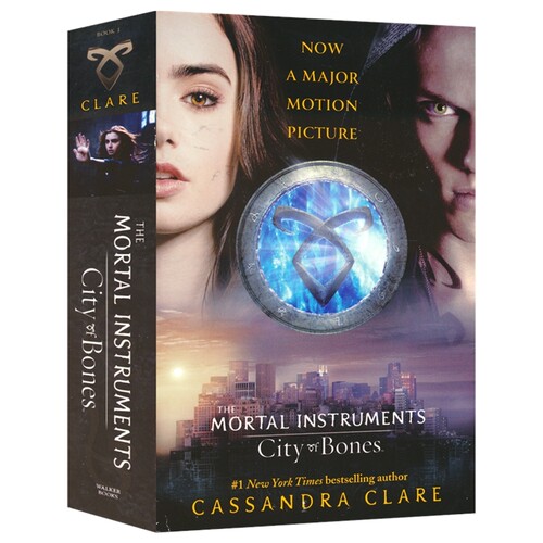 The Mortal Instruments City of Bones 圣杯神器系列1 骸骨之城 奇幻小说章节书 青少年英语课外读物 英文原版进口图书
