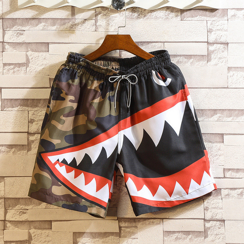 夏季鲨鱼印花短裤男潮流韩版宽松个性沙滩裤大码拼色迷彩五分裤子在类目 男装, 休闲裤中 - 来自Buy2taobao.com提供专业的淘宝代购服务