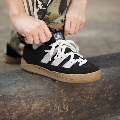 Adias三叶草DIMTC男女经典